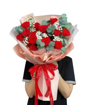 Bó hồng đỏ giấy cam kem