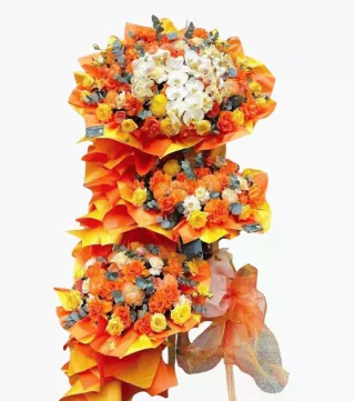 Kệ khai trương cam phối vàng