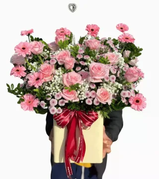 Hộp hồng phấn phối đồng tiền hồng