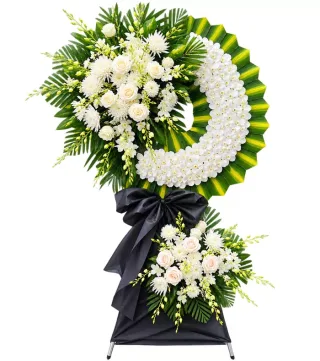Kệ vòng hoa viếng trắng