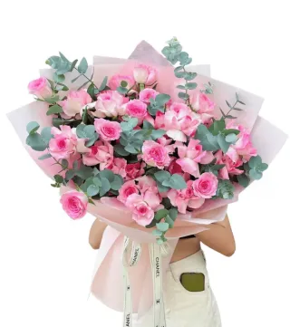 Bó hồng hai sắc trắng hồng