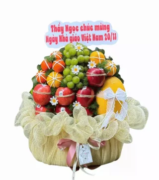 Giỏ trái cây nho xanh