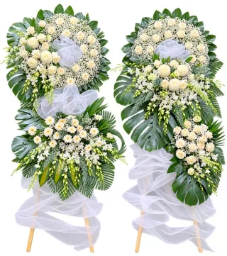 Kệ hoa viếng trắng xanh