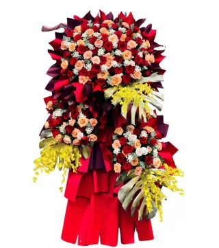 Kệ khai trương đỏ phối trắng