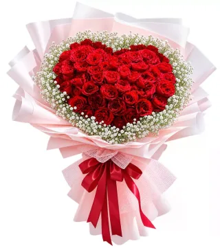 Bó hồng đỏ trái tim