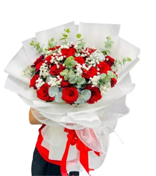 Bó hồng đỏ phối hoa trắng