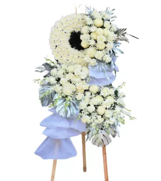 Kệ hoa viếng trắng xanh